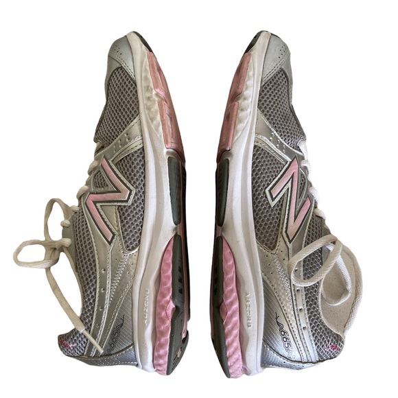 New Balance 665 Breast Cancer Awareness Walking Sneakers Shoes 8.5 Silver Pink - Picture 5 of 11